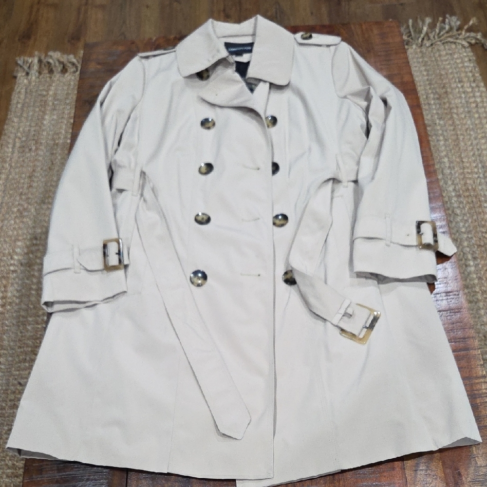London Fog Beautiful Classic Beige Trench Coat Size Large